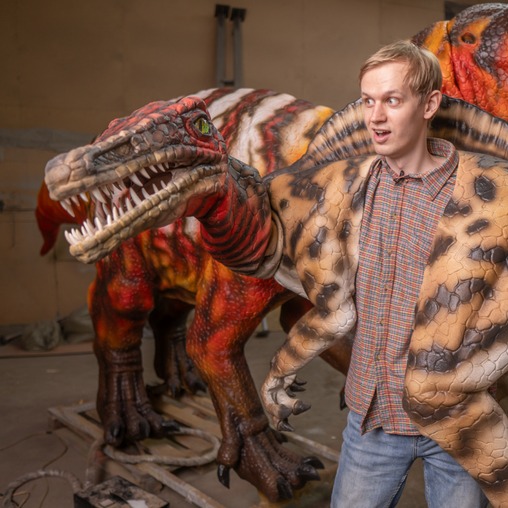 Спинозавр - фото марионетки в наличии