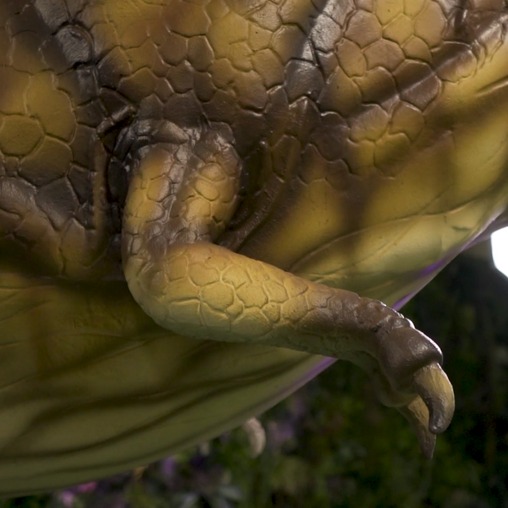 Тираннозавр 50/50 - фото статичной фигуры в наличии